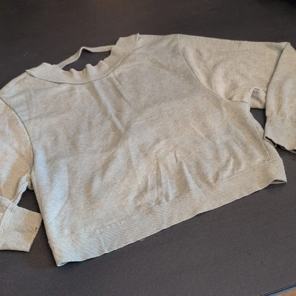 Pilcro By Anthropologie Green Sweatshirt Cozy and Versatile Top - Picture 6 of 6